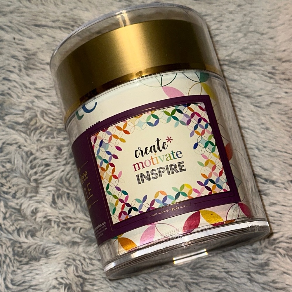 Erin Condren Create Motivate Inspire Bath Soak with Gold Lid